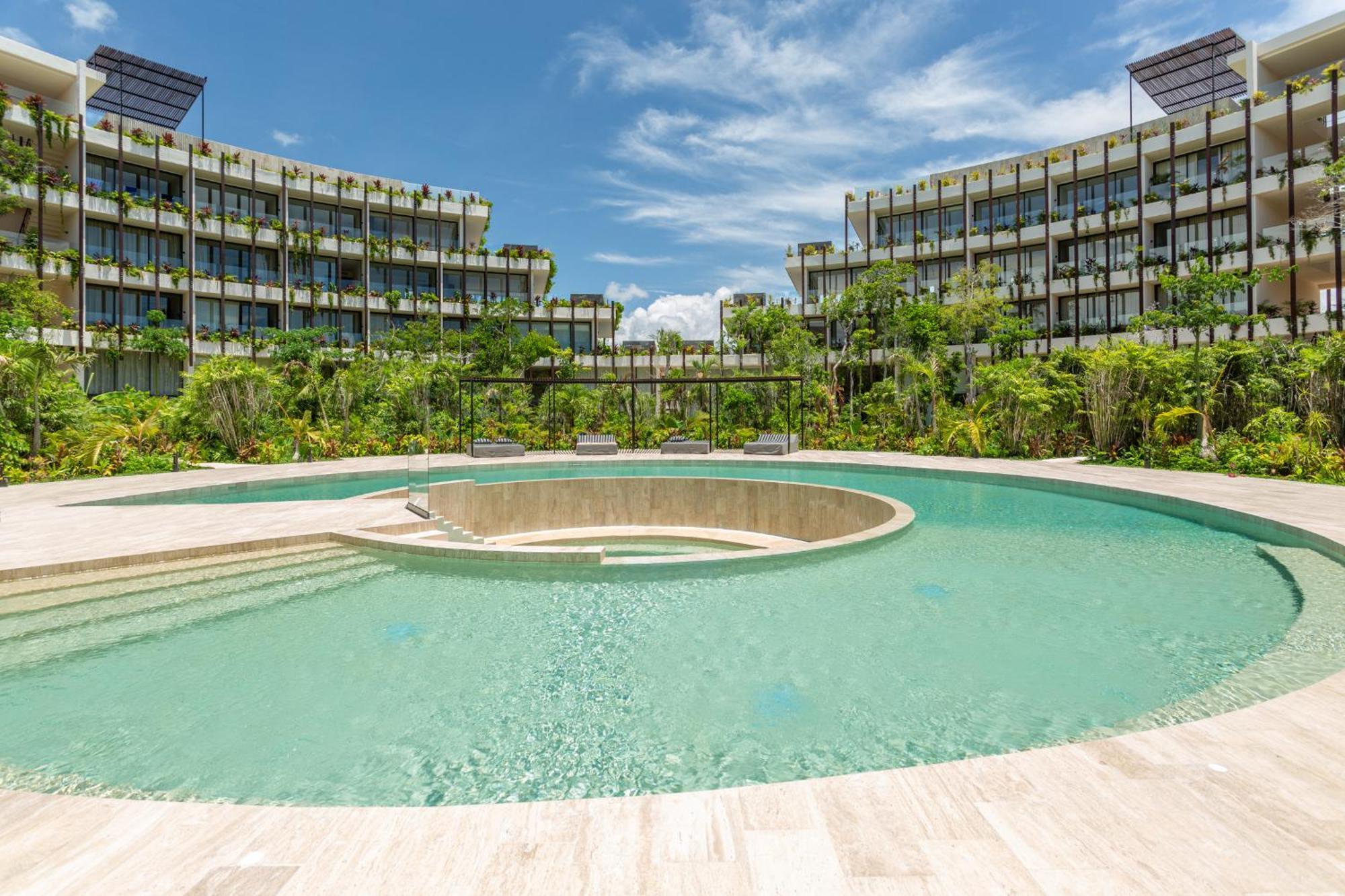Mistiq Temple II Luxury Apartment 图卢姆 外观 照片
